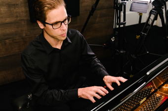 Beginners Guide to Piano Beginners Guide to Piano